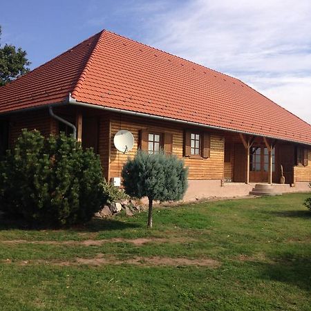 Mezesfeszer Apartman Daire Cserkút Dış mekan fotoğraf